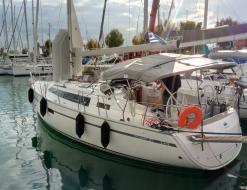 Yacht Bavaria 37 Cruiser for rent in Athens