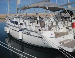 Yacht Bavaria 37 Cruiser chartern in Messina