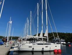 Sailing yacht Bavaria 37 Cruiser available for charter in Saltsjobaden