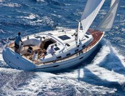 Segelboot Bavaria 40 Cruiser Yachtcharter in Hafen von Crouesty