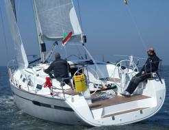 Yacht Bavaria 40 Cruiser chartern in Portimao
