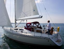 Delphia 40.2 Segelyacht Charter Gothenburg