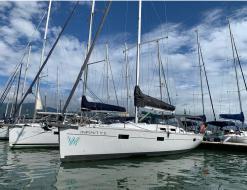 Sailing yacht Delta 41 available for charter in Paraty