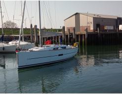 Segelyacht Dufour 310 Grand Large Yachtcharter in Hafen von Yerseke