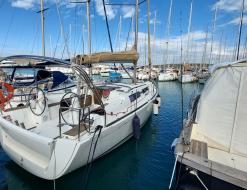 Yacht Dufour 335 Grand Large Yachtcharter in Rosignano Solvay