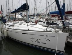 Sailing boat Dufour 365 Grand Large for hire in Yerseke