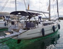 Sailboat Dufour 382 Grand Large for rent in Golfo Aranci