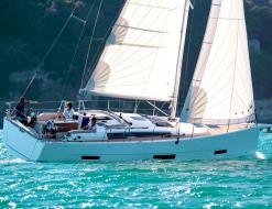 Sailing boat Dufour 390 Grand Large for rent in Port des Minimes