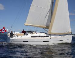 Yacht Dufour 412 Grand Large for charter in Jolly Harbour