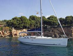 Segelboot Dufour 455 Grand Large chartern in Birgu