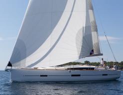Sailing yacht Dufour 460 for charter in Marina di Portisco