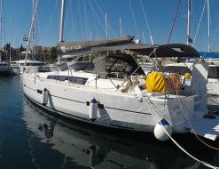 Sailing yacht Dufour 460 for rent in Sibenik