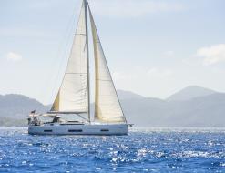 Segelyacht Dufour 470 chartern in Göcek Marina