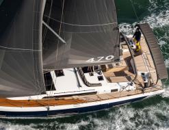 Yacht Dufour 470 available for charter in Paraty
