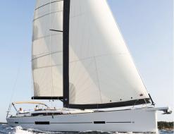 Yacht Dufour 520 Grand Large for hire in Olbia