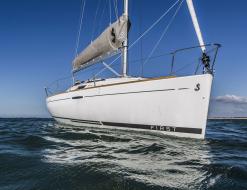 Yacht First 25 Yachtcharter in Arzon