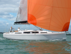 Segelyacht Hanse 345 chartern in Marina Jachtwerf Maronier