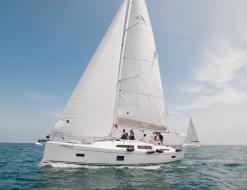 Segelyacht Hanse 388 chartern in Marina de Denia