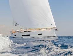Yacht Hanse 460 chartern in Rosignano Solvay