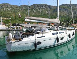 Yacht Hanse 508 for hire in ACI Dubrovnik Marina