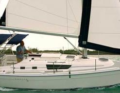 Segelyacht Hunter 31 Yachtcharter in Saint Petersburg