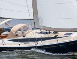 Segelboot Hunter 40 Yachtcharter in Saint Petersburg