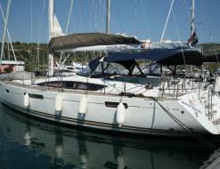 Sailing boat Jeanneau 53 for rent in Marina de Tenerife