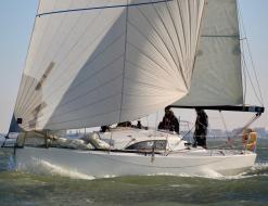 Sailboat JPK 1010 available for charter in La Rochelle