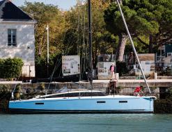 Segelyacht JPK 39 Yachtcharter in Port des Minimes