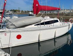 Yacht Maxus 26 chartern in Arzon
