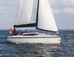 Yacht Maxus 33.1 RS available for charter in Wegorapa