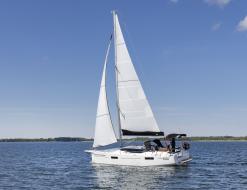 Segelyacht Maxus 34 Yachtcharter in Wegorapa