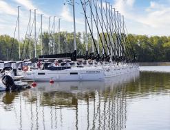 Sailing boat Maxus 34 for hire in Wegorapa