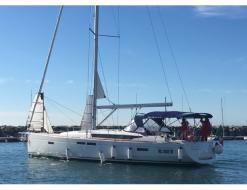 Yacht Oceanis 35 chartern in Marina di Olbia