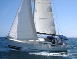 Yacht Oceanis 373 for hire in Cagliari
