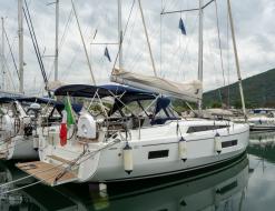 Segelyacht Oceanis 40 Yachtcharter in Marina di Arechi