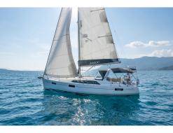 Segelyacht Oceanis 411 chartern in Lefkas