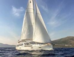 Segelyacht Oceanis 45 Yachtcharter in San Miguel de Abona