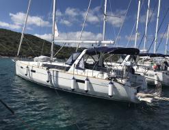 Segelboot Oceanis 45 Yachtcharter in Marina di Arechi
