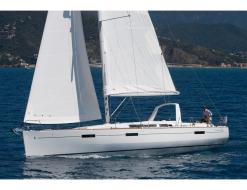 Yacht Oceanis 45 for rent in Marina di Arechi