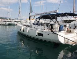 Segelyacht Oceanis 46.1 chartern in Seget