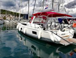 Yacht Oceanis 46.1 for rent in Sami