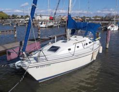 Segelyacht Pearson 33 Mark 2 Yachtcharter in Barrington