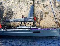 Segelyacht RM 9.70 Yachtcharter in Marina Lorient