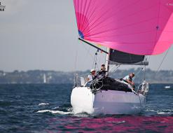 Sailboat Sun Fast 3300 for rent in La Trinite sur Mer