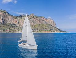 Segelboot Sun Odyssey 319 Yachtcharter in Palermo