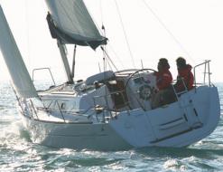 Sailboat Sun Odyssey 33i for rent in Sipplingen