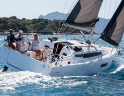 Yacht Sun Odyssey 350 for hire in Bolands
