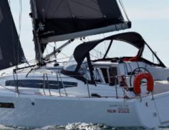 Segelyacht Sun Odyssey 380 chartern in Hafen Camille Rayon