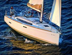 Sailing yacht Sun Odyssey 389 for hire in Greifswald